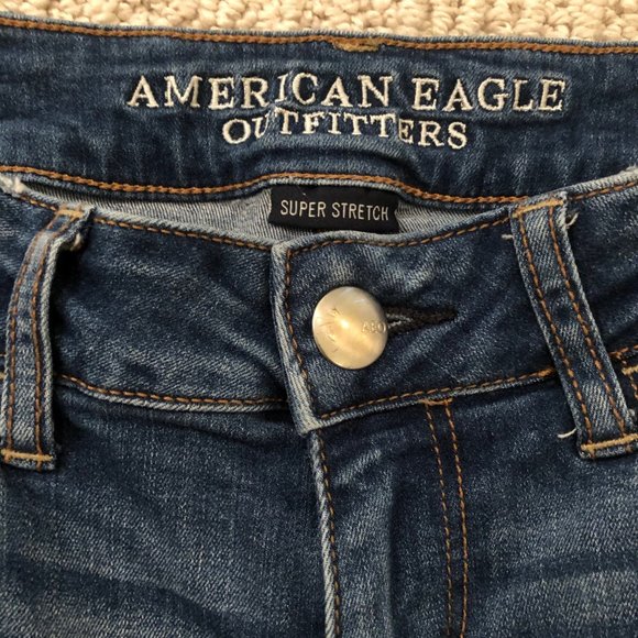American Eagle Hi Rise Shortie Distressed Shorts (4) - Picture 5 of 5